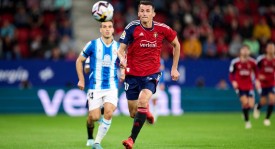 巴塞罗那新赛季首战弗里克战术应对瓦伦西亚挑战，球队阵容分析及对决看点